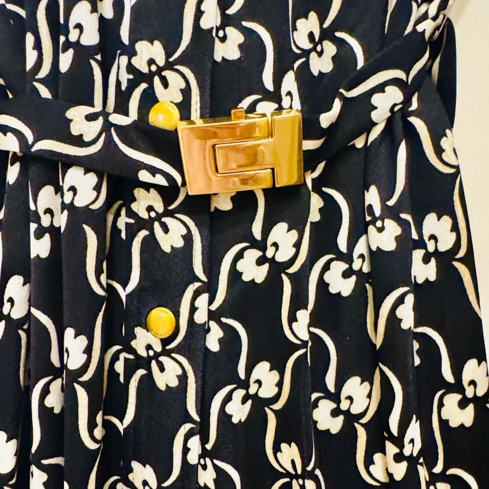 Tory Burch Black and White Long Sleeve Dress - Picture 5 of 6